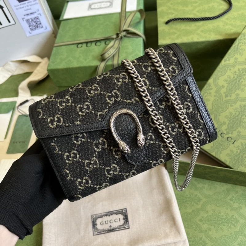 G*u*i wallets & purse